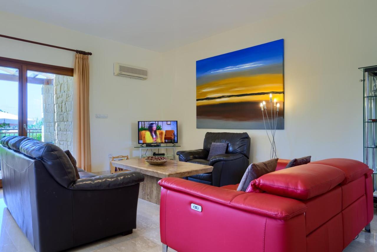 3 Bedroom Villa Madelini With Private Pool, Aphrodite Hills Resort Куклія Екстер'єр фото