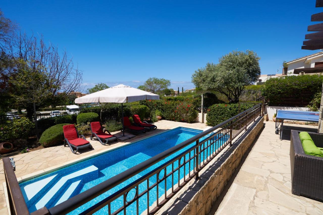 3 Bedroom Villa Madelini With Private Pool, Aphrodite Hills Resort Куклія Екстер'єр фото